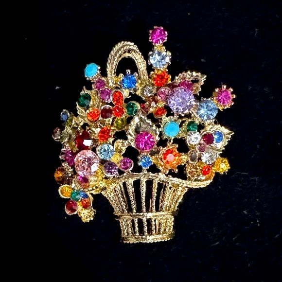 Vintage Jewelry - Vintage Multicolor Crystal Flower Basket Brooch